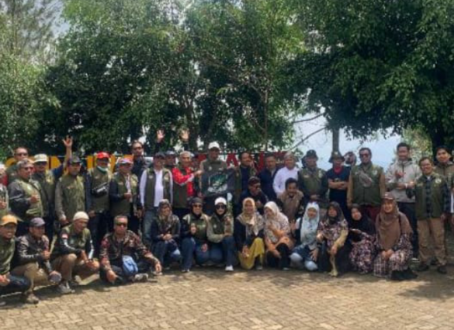 BIKERSMU CHAPTER WONOSOBO GELAR TOURING SILATURAHMI DAN TADABBUR ALAM GUNUNG LANANG, SALURKAN 66 MUSHAF AL-QUR'AN 