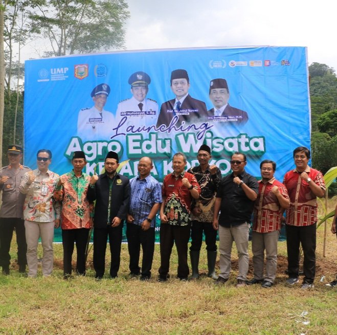 UMP Dan PCM Kaliwiro Resmi Launching Agro Edu Wisata Kelapa Kopyor Berkemajuan Di Desa Selomanik