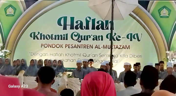HAFLAH KHOTMIL QUR'AN, ANTARA 'AGAMA' DAN BUDAYA