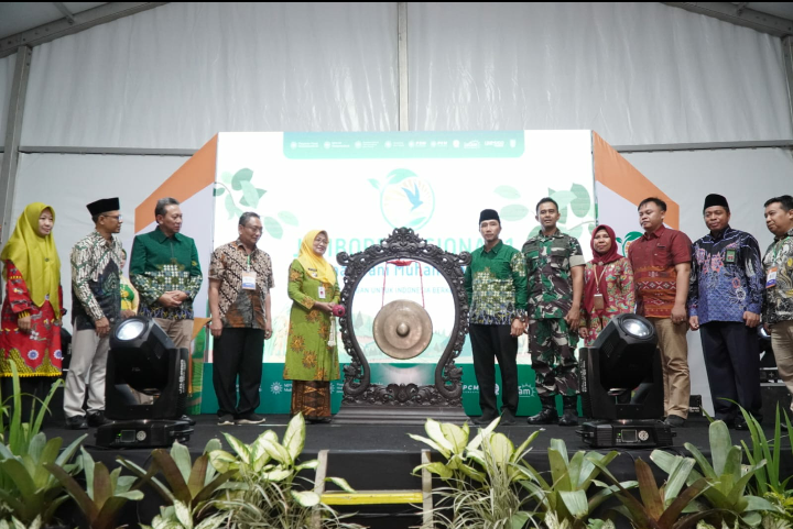 PWM JATENG SUARAKAN KEDAULATAN PANGAN DI JAMBORE NASIONAL JAMAAH TANI MUHAMMADIYAH 