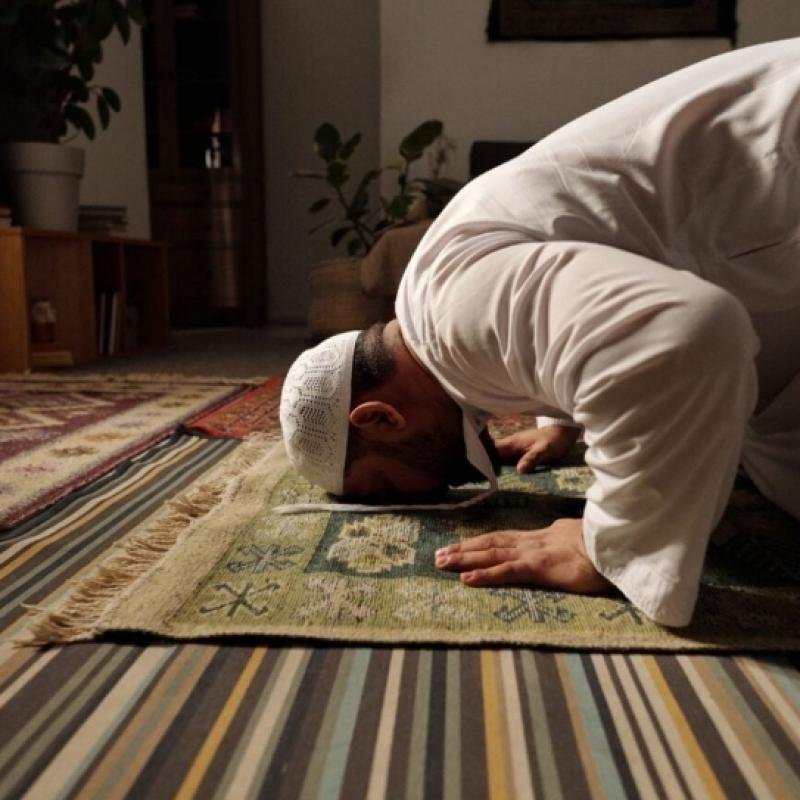 Setiap Malam adalah Waktu Berdoa dan Istigfar, Termasuk Malam Nisfu Sya‘ban