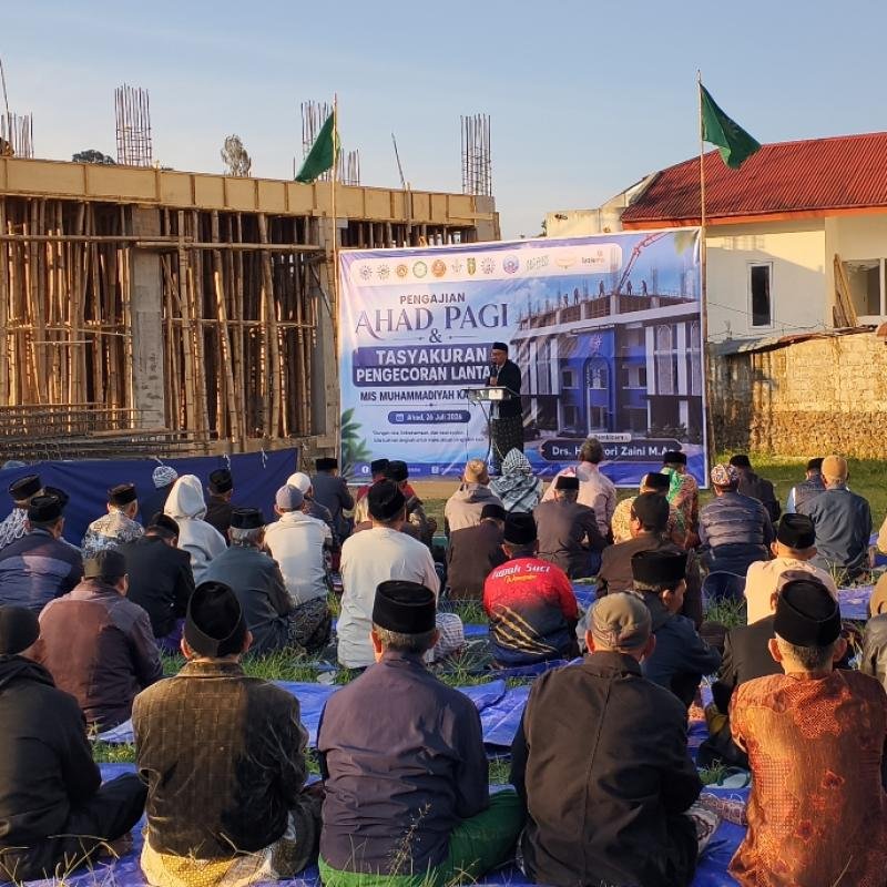 Semangat Amal Jariyah Jamaah Muhammadiyah Mojotengah Jelang Pengecoran Lantai 2 MIS Hamka Mojotengah