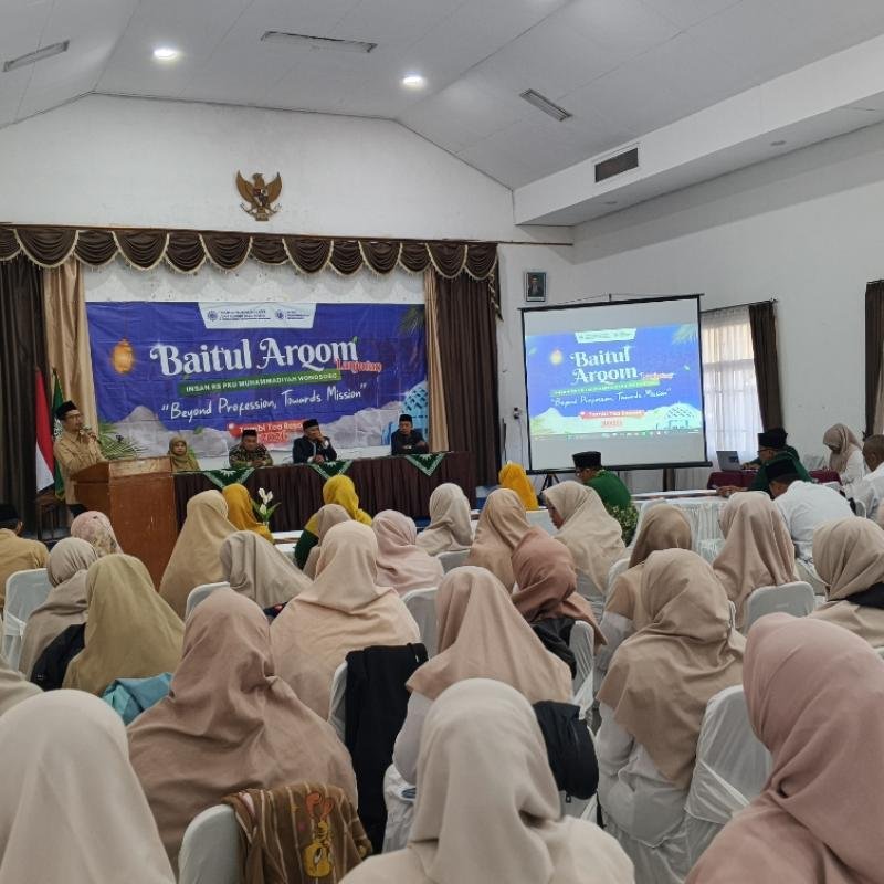 Baitul Arqam PKU Beyond Profession, Towards Mission : Merawat Ideologi Menempa Insan Unggul Islami : Dari Dialektika Ideologi Menuju Amal Shalih