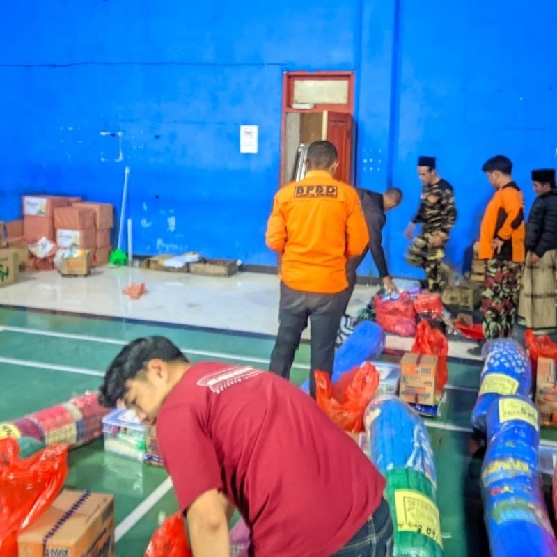 LRB-MDMC Wonosobo Salurkan Bantuan dan Dampingi Korban Kebakaran di Tieng Kejajar