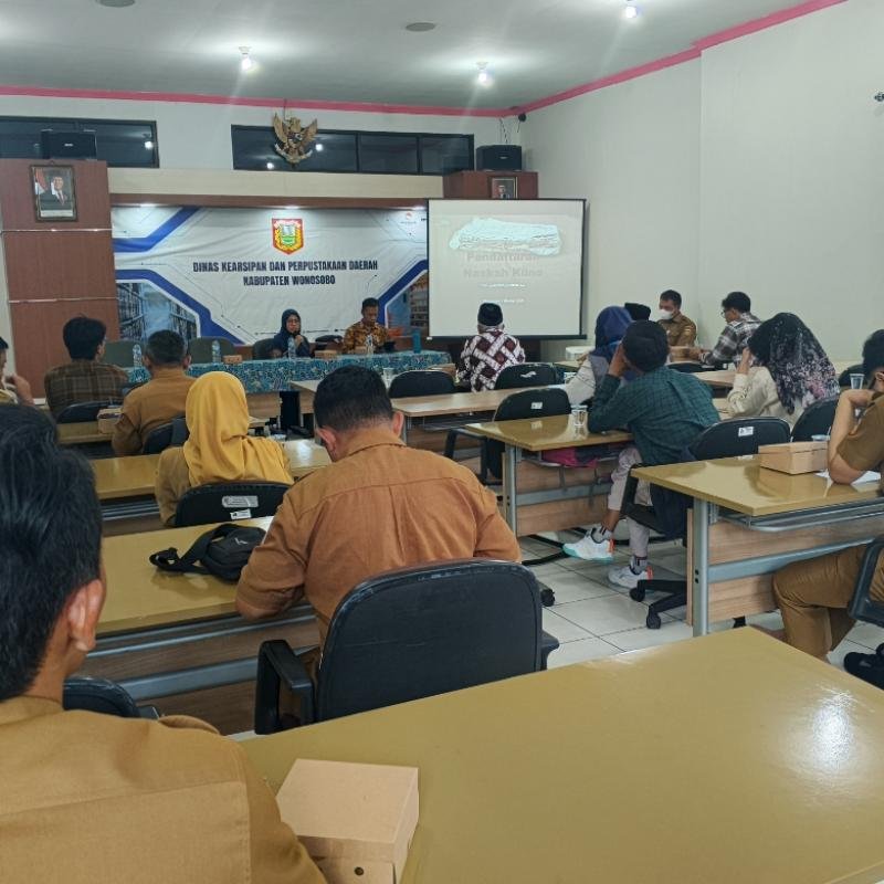 Selamatkan Jejak Peradaban, Arpusda Wonosobo Gelar Sosialisasi dan Digitalisasi Naskah Kuno