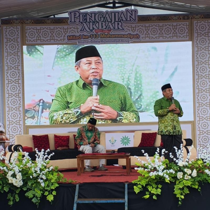 Pengajian Akbar Milad ke-113 Muhammadiyah: PCM Kertek Peletakan Batu Pertama Asrama MBS, Teguhkan Dakwah Berkemajuan