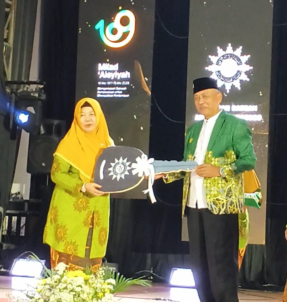 Milad Ke-109 'Aisyiyah Wonosobo : Kokohkan Dakwah Kemanusiaan Melalui Aksi Nyata dan Pemberdayaan Perempuan - Gambar 12