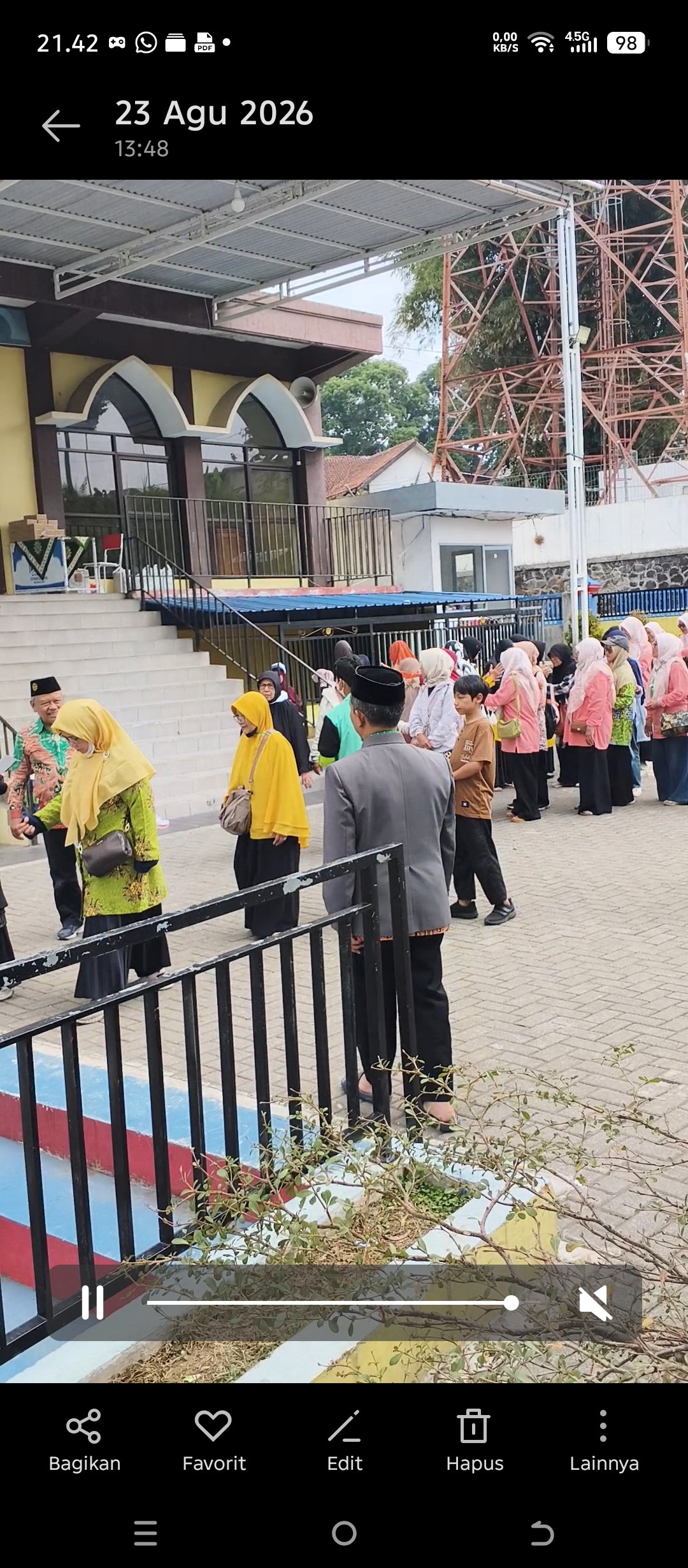 PCM dan PCA Sukmajaya Kota Depok Gelar Silaturahmi dan tadabbur alam ke PCM-PCA Wonosobo Perkuat Dakwah dan Tata Kelola Organisasi - Gambar 12