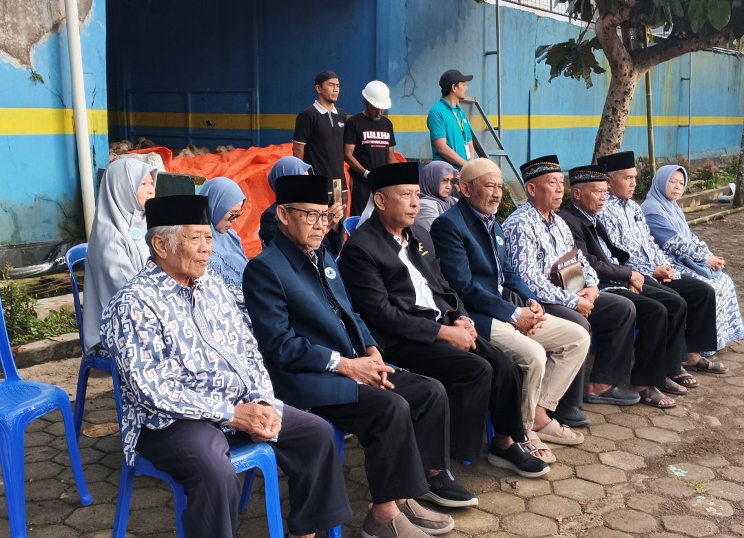 Pertama di Wonosobo, KBIHU Gema Arofah dan Lazismu Sembelih 171 Kambing Dam Haji di Tanah Air - Gambar 2
