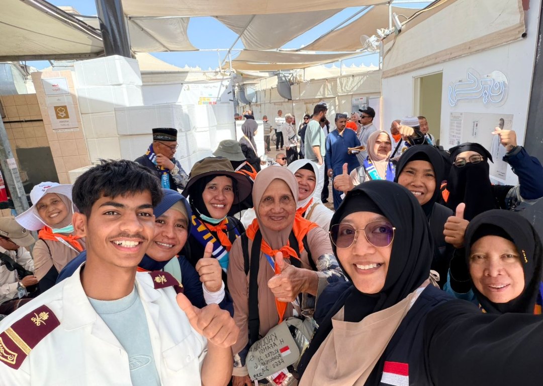 KBIHU Gema Arafah Raih Apresiasi di Makkah, Terapkan Aksi "Sisir Bersih Tenda" - Gambar 1