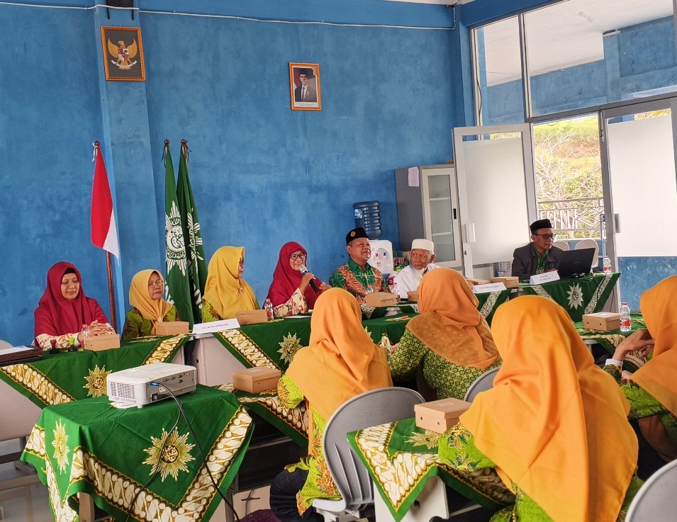 PCM dan PCA Sukmajaya Kota Depok Gelar Silaturahmi dan tadabbur alam ke PCM-PCA Wonosobo Perkuat Dakwah dan Tata Kelola Organisasi - Gambar 5