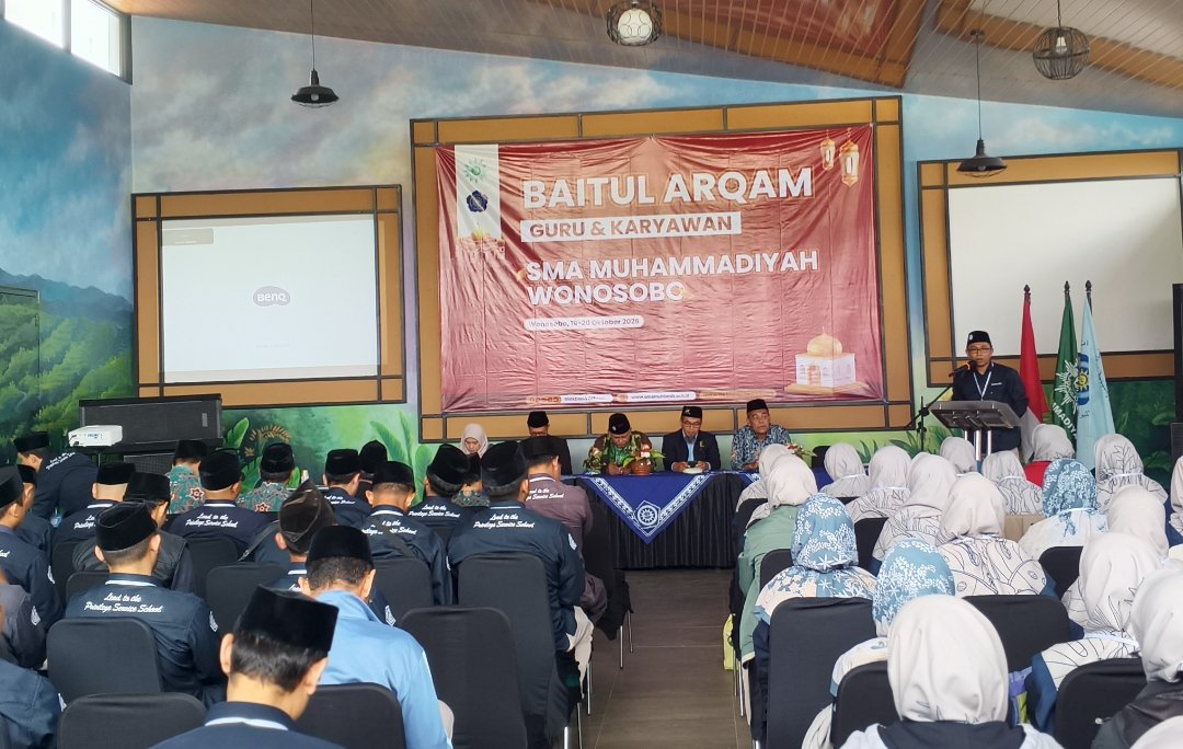 3 Pesan Bermakna Ketua PDM Wonosobo dalam Baitul Arqam SMA Muhammadiyah Wonosobo - Gambar 10