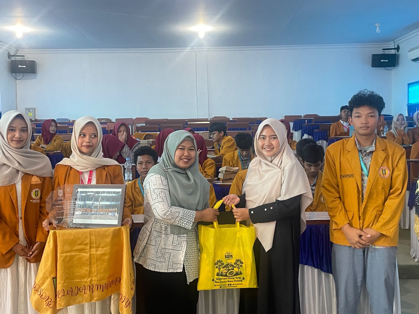 Perkuat Perkaderan PR IPM SMK Mutu Temanggung Studi Banding ke PR IPM SMK Mutu Wonosobo  - Gambar 8