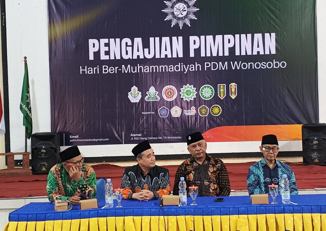 Ketua PWM Jateng Hadiri Pengajian Pimpinan PDM Wonosobo, Tekankan Penguasaan Aset dan Pemahaman Syariat, Fiqih dan Budaya - Gambar 7