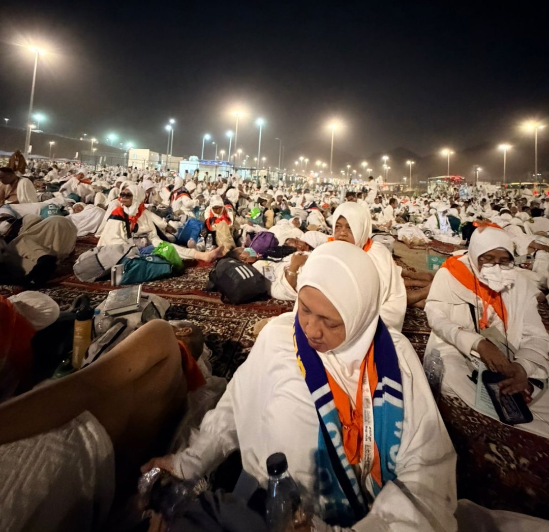 Delay, Jemaah KBIHU Gema Arafah Wonosobo Nikmati Mabit yang Sesungguhnya - Gambar 1