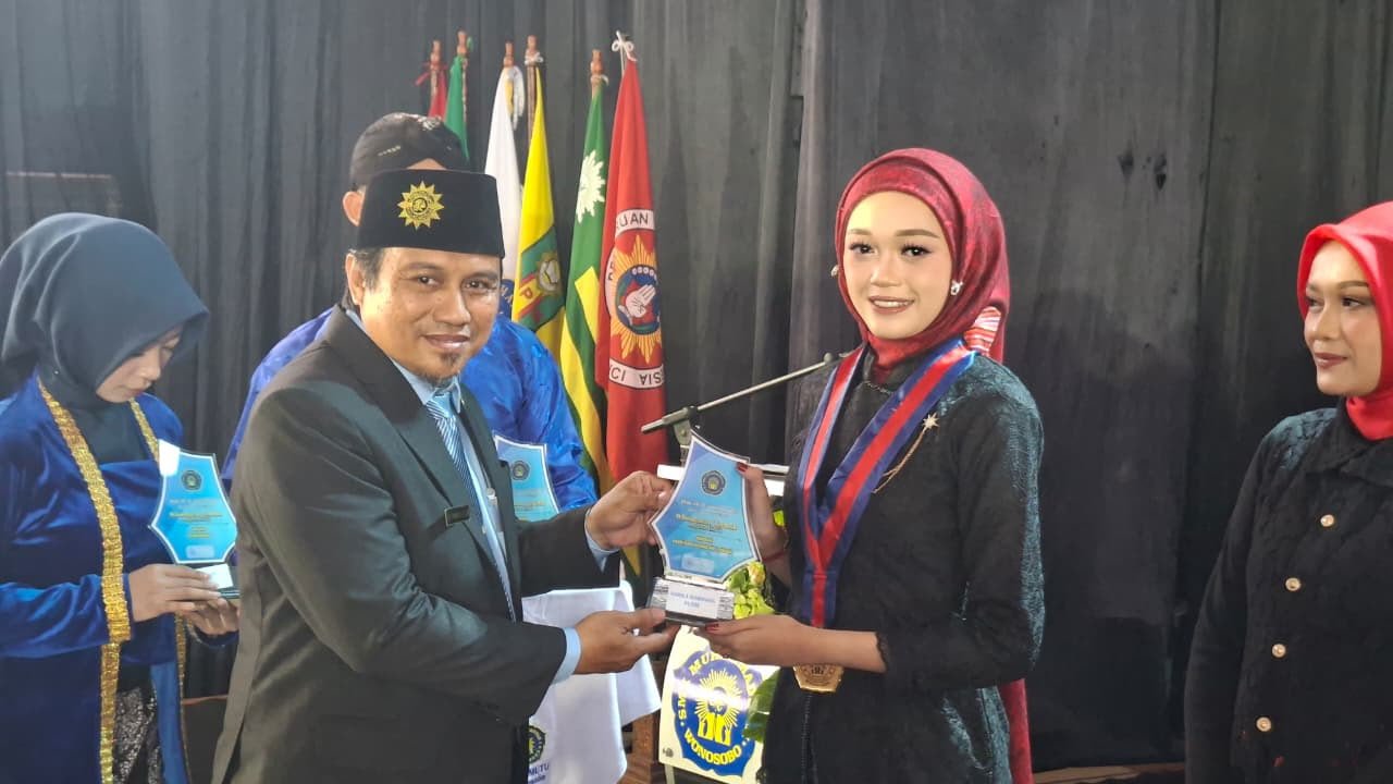 Rayakan Potensi Siswa, SMK Mutu Wonosobo Berikan Penghargaan Akademik hingga Kategori Unik Non Akademik - Gambar 2