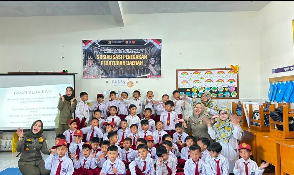 Tanamkan Karakter Sejak Dini, MI Hamka Wonosobo Gandeng Satpol PP di Hari Kedua MATAMUDA - Gambar 6