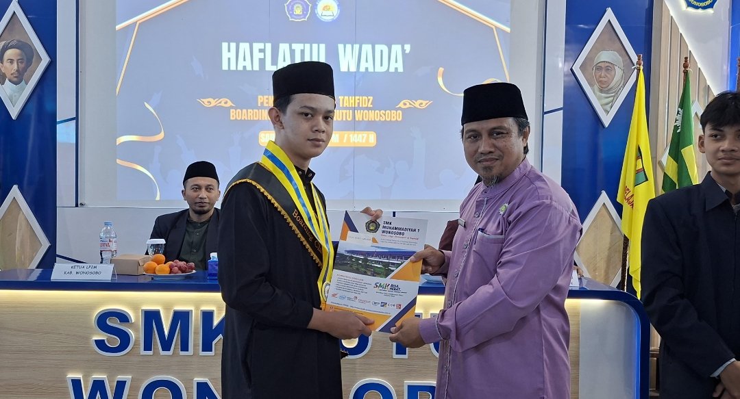 Haflatul Wada SMK Mutu Wonosobo 2026 : Apresiasi Prestasi Tahfidz dan Karakter Santri  - Gambar 3