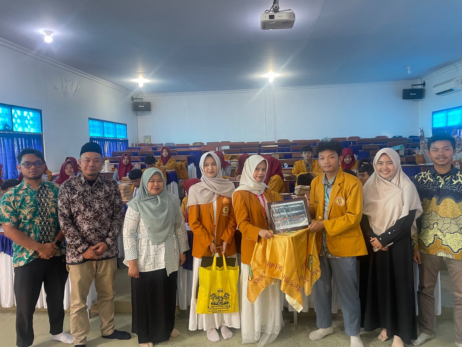 Perkuat Perkaderan PR IPM SMK Mutu Temanggung Studi Banding ke PR IPM SMK Mutu Wonosobo  - Gambar 9