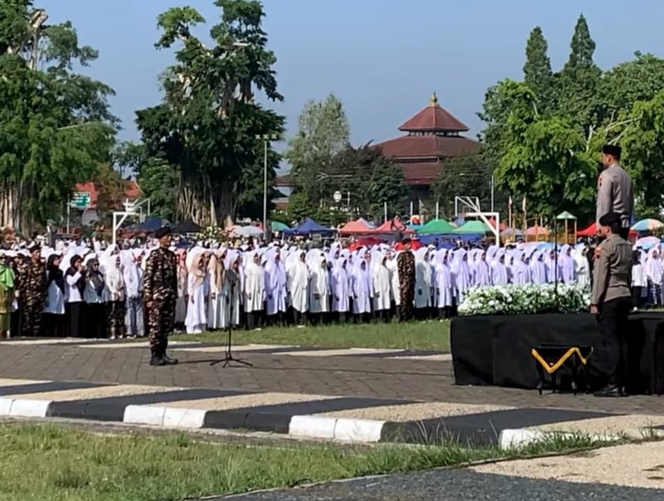 Tak Sekadar Rekor MURI, Ini Misi Besar Pemkab Wonosobo Usai Kumpulkan 1.080 Hafiz - Gambar 4