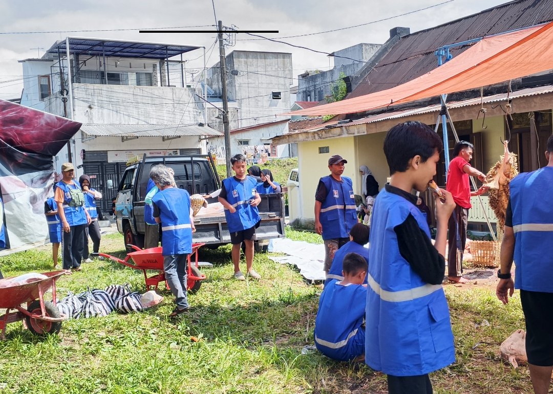 Idul Adha 1447 H : PCM Wonosobo Sembelih 11 Sapi dan 46 Kambing Qurban, Salurkan 1.862 Kantong Daging - Gambar 5