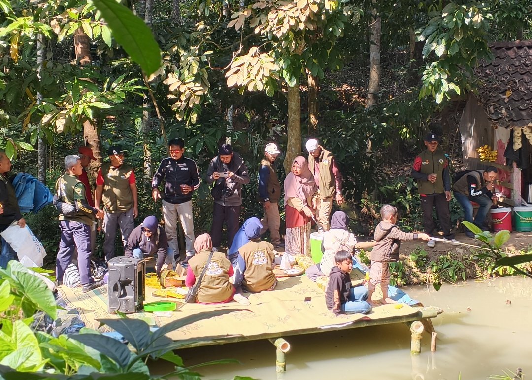 Perkuat Ukhuwah dan Lintas Organisasi, BikersMu Chapter Wonosobo Gelar Silaturahmi dan Tasyakuran di Kepil - Gambar 7