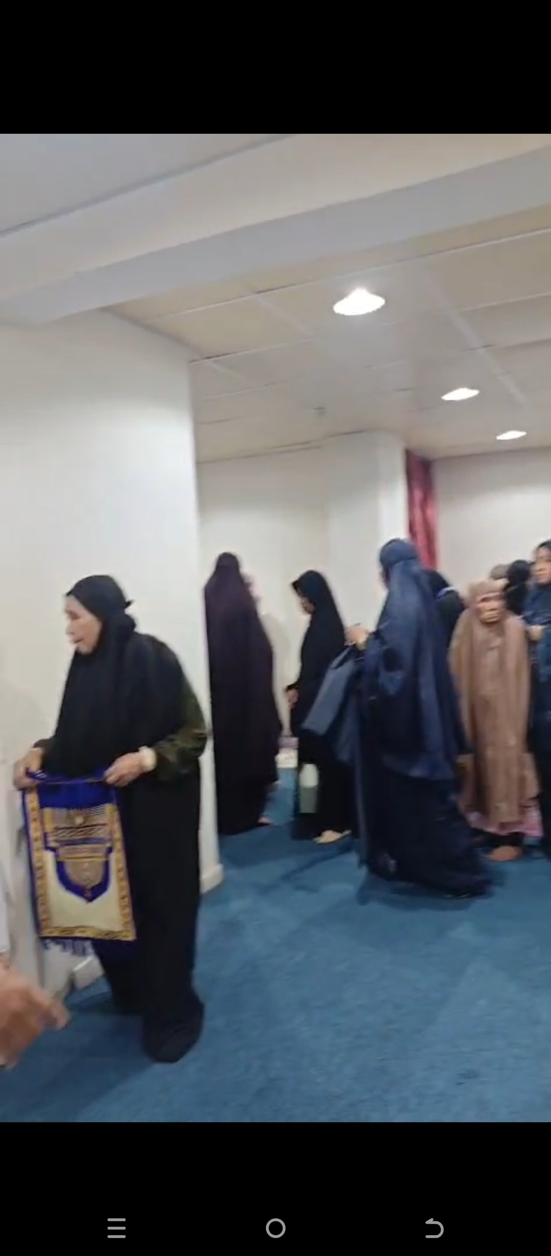 Cinta yang Tak Terputus Jarak : Solidaritas Jemaah KBIHU Gema Arofah, Shalat Ghaib Almarhumah Ibu Titik, Empati Bapak Joko dan Doa Kesembuhan Bapak Sholeh Yahya - Gambar 3