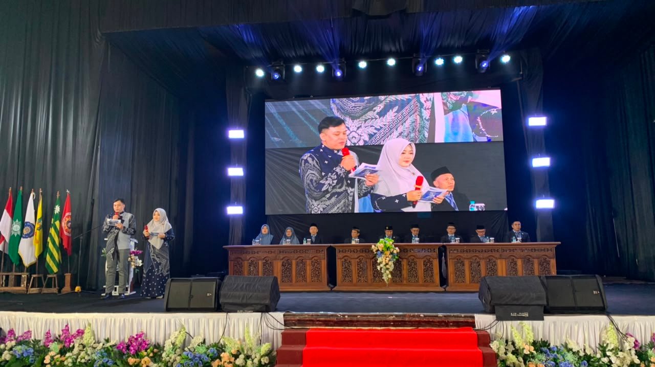 Ready to Rise: SMK Mutu Wonosobo Siap Berkarya dan Bersaing, Luluskan 306 Siswa dalam Wisuda ke-26 - Gambar 14