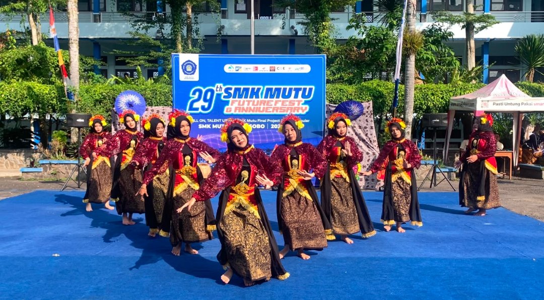 Talent Up in Tradition: Panggung Budaya Spektakuler di Anniversary SMK Mutu”  RABU, 13 Mei 2026, SMK Mutu Wonosobo - Gambar 7