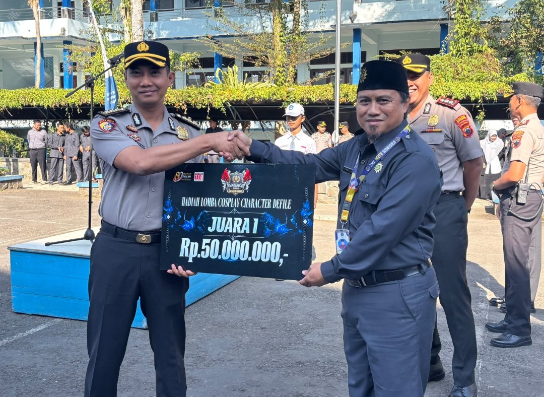 SMK Mutu Wonosobo Raih Juara Lomba Cosplay Character Defile sebagai Wakil Polda Jawa Tengah - Gambar 1