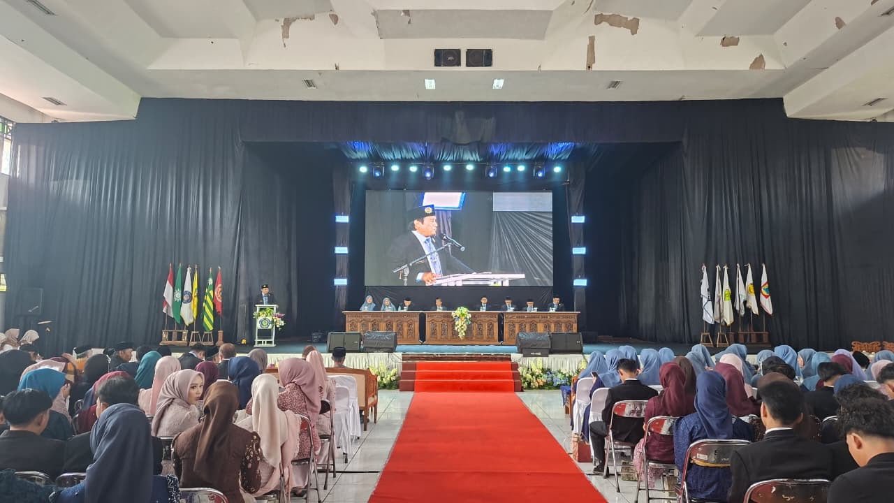 Ready to Rise: SMK Mutu Wonosobo Siap Berkarya dan Bersaing, Luluskan 306 Siswa dalam Wisuda ke-26 - Gambar 6