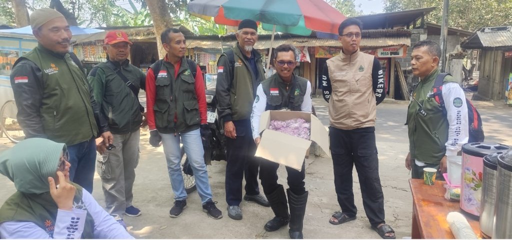 Merajut Ukhuwah dan Tadabbur Alam, BikersMu PCM Leksono Gelar Touring Edukatif ke Goa Seplawan Purworejo - Gambar 5