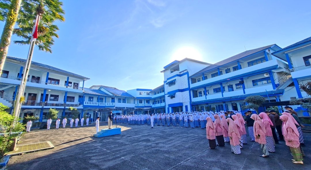 SMK Mutu Wonosobo Peringati Hardiknas 2026, Tekankan Pembentukan Karakter Generasi Unggul - Gambar 3