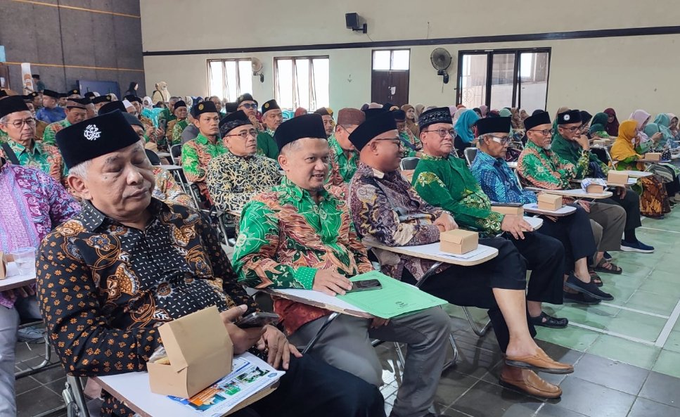 Ketua PWM Jateng Hadiri Pengajian Pimpinan PDM Wonosobo, Tekankan Penguasaan Aset dan Pemahaman Syariat, Fiqih dan Budaya - Gambar 2
