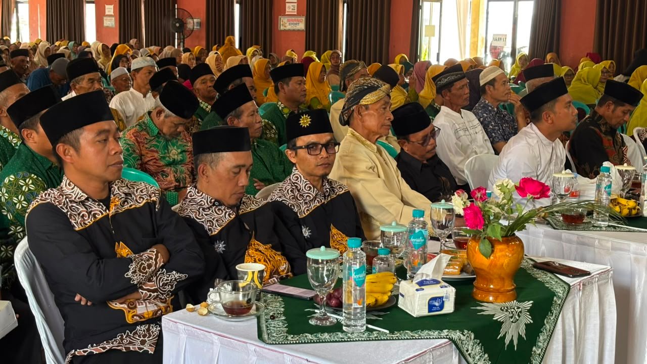 Pengajian Triwulan PCM Selomerto Hadirkan 1.000 Jemaah, Bahas Ukhuwah hingga Angka Anak Putus Sekolah - Gambar 3