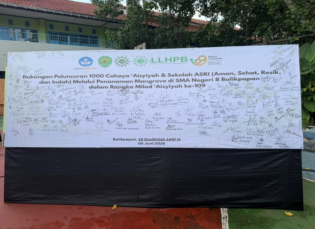 Mendikdasmen Abdul Mu'ti dan Gubernur Rudy Mas'ud Dukung Gerakan 1000 Cahaya ‘Aisyiyah Lawan Krisis Iklim - Gambar 3
